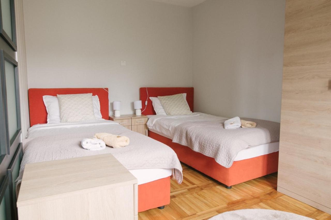 Apartman Marina 수보티차 외부 사진